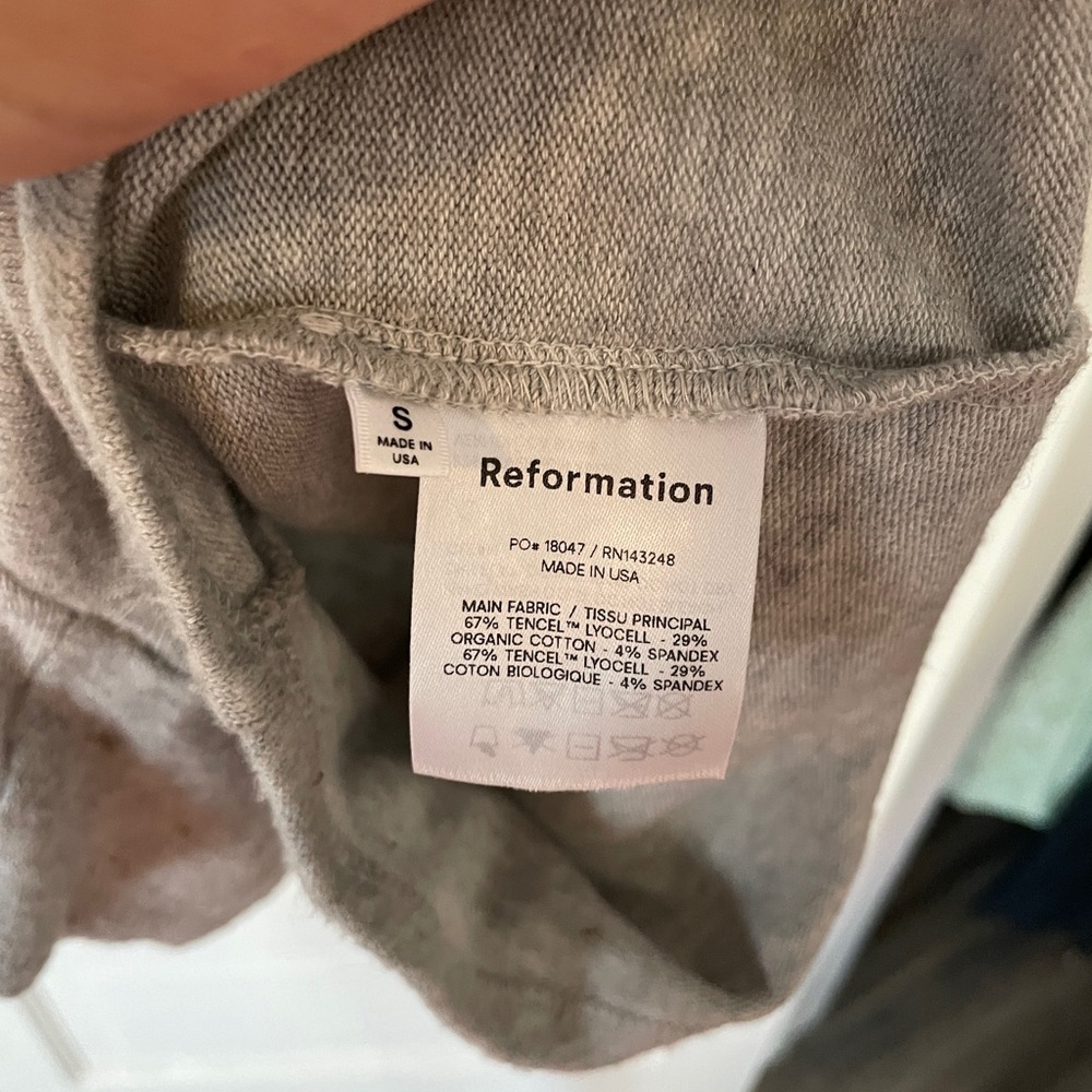 Reformation Romper - Picture 5 of 7